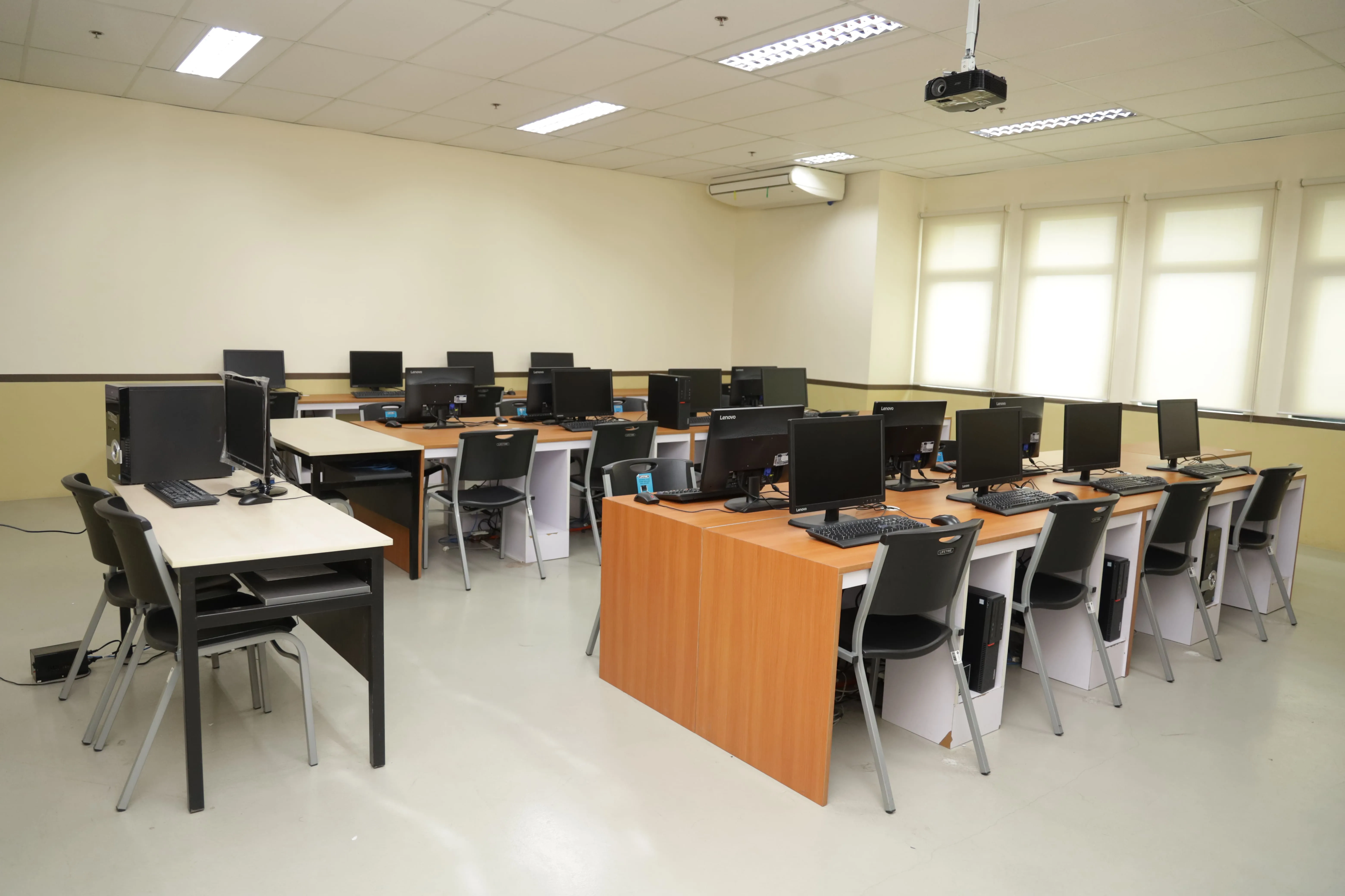 IT computer lab